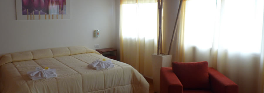 Hotel Aoma Villa Carlos Paz Eksteriør billede