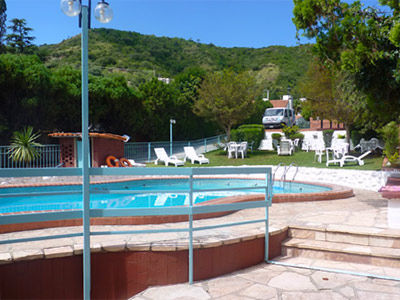 Hotel Aoma Villa Carlos Paz Eksteriør billede