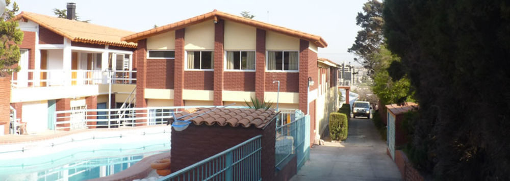 Hotel Aoma Villa Carlos Paz Eksteriør billede
