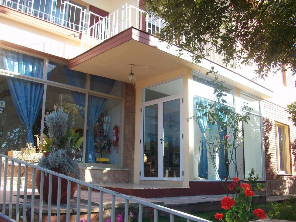 Hotel Aoma Villa Carlos Paz Eksteriør billede